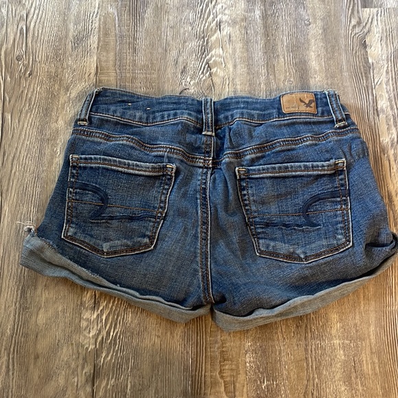 American Eagle Super Stretch Jean Shortie - Picture 2 of 5